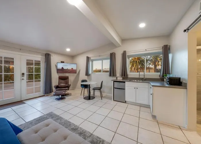 Golf, 4 Bedroom 3 Ba, Guest Suite, Fenced, East Tucson